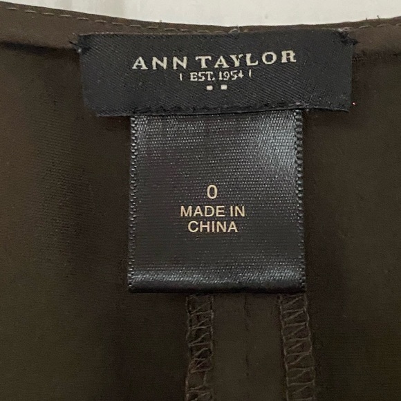 ANN TAYLOR BLOUSE - Picture 3 of 3